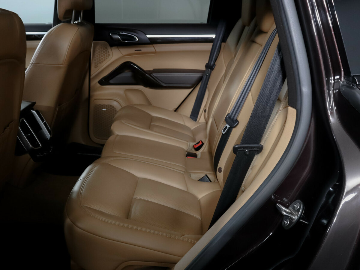 Porsche Cayenne Diesel II Рестайлинг (958), 2015 Фото №10