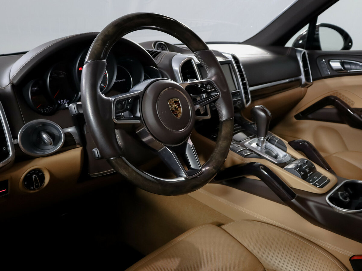 Porsche Cayenne Diesel II Рестайлинг (958), 2015 Фото №14