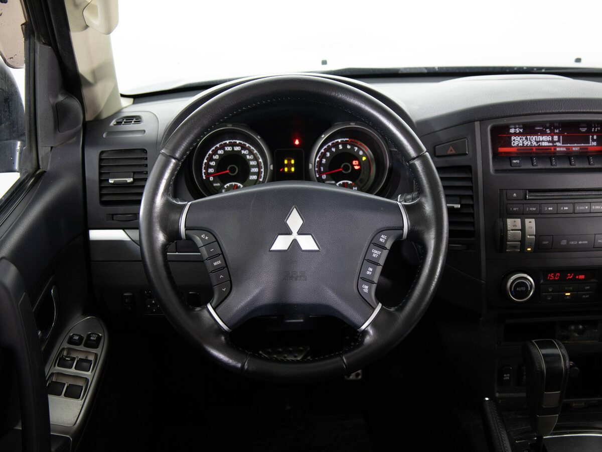Mitsubishi Pajero IV Рестайлинг 1, 2013 - 152 060 км. | Фото №8