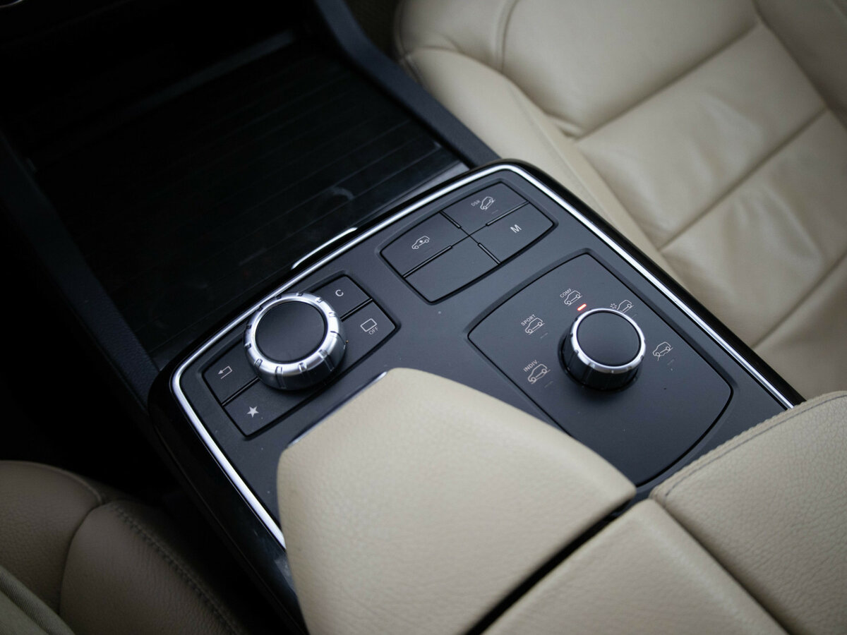 Mercedes-Benz GLS 350 d I (X166), 2016 Фото №20