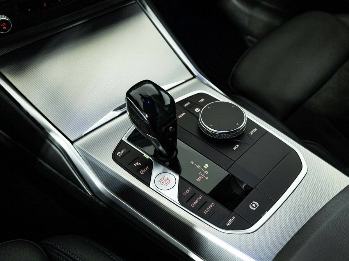 BMW 3 серии 320d xDrive VII (G2x), 2020 Фото №16