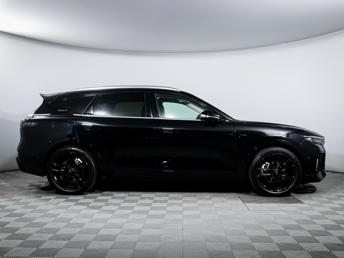 Voyah Free I Рестайлинг, 2023 - 17 224 км. | Фото №4