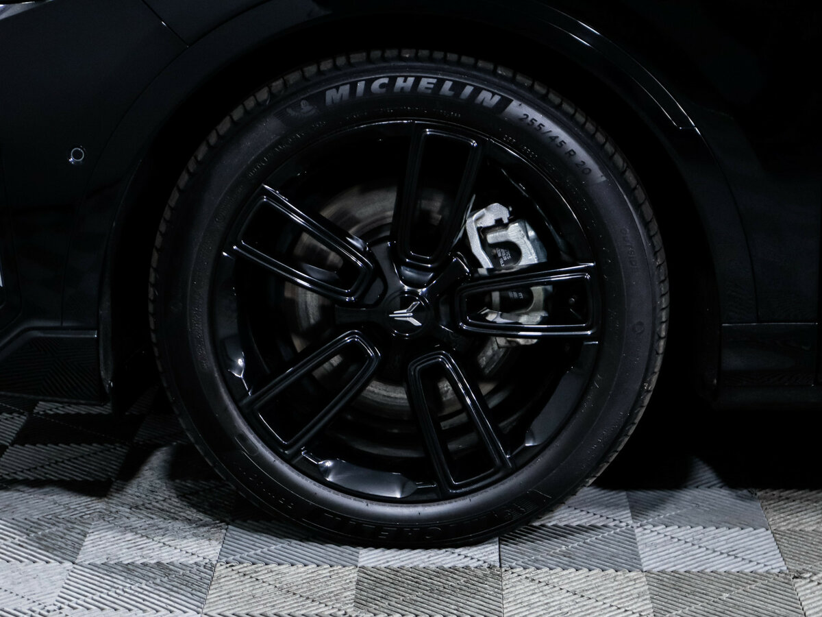 Voyah Free I Рестайлинг, 2023 Фото №14