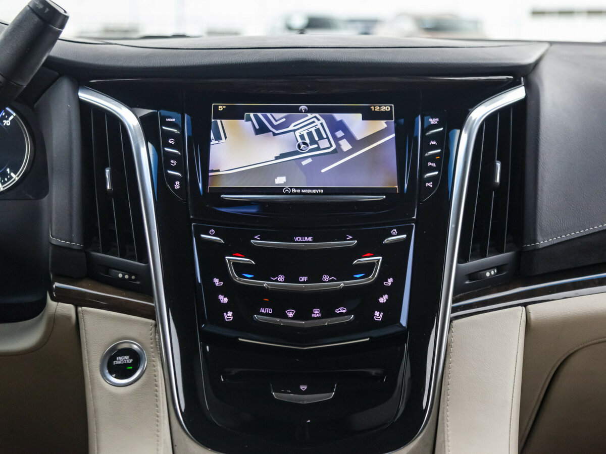 Cadillac Escalade IV, 2018 Фото №18