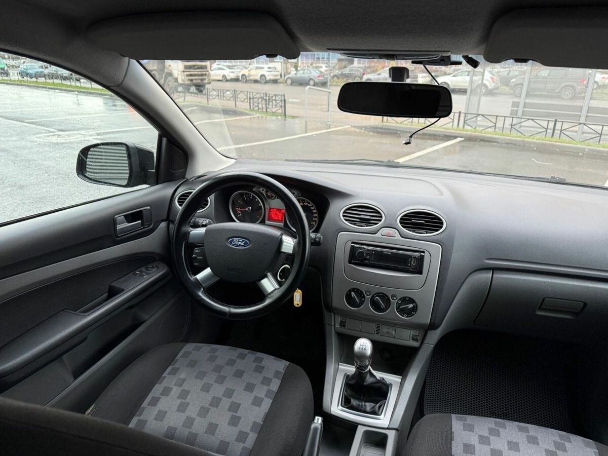 Ford Focus II Рестайлинг, 2009 Фото №11