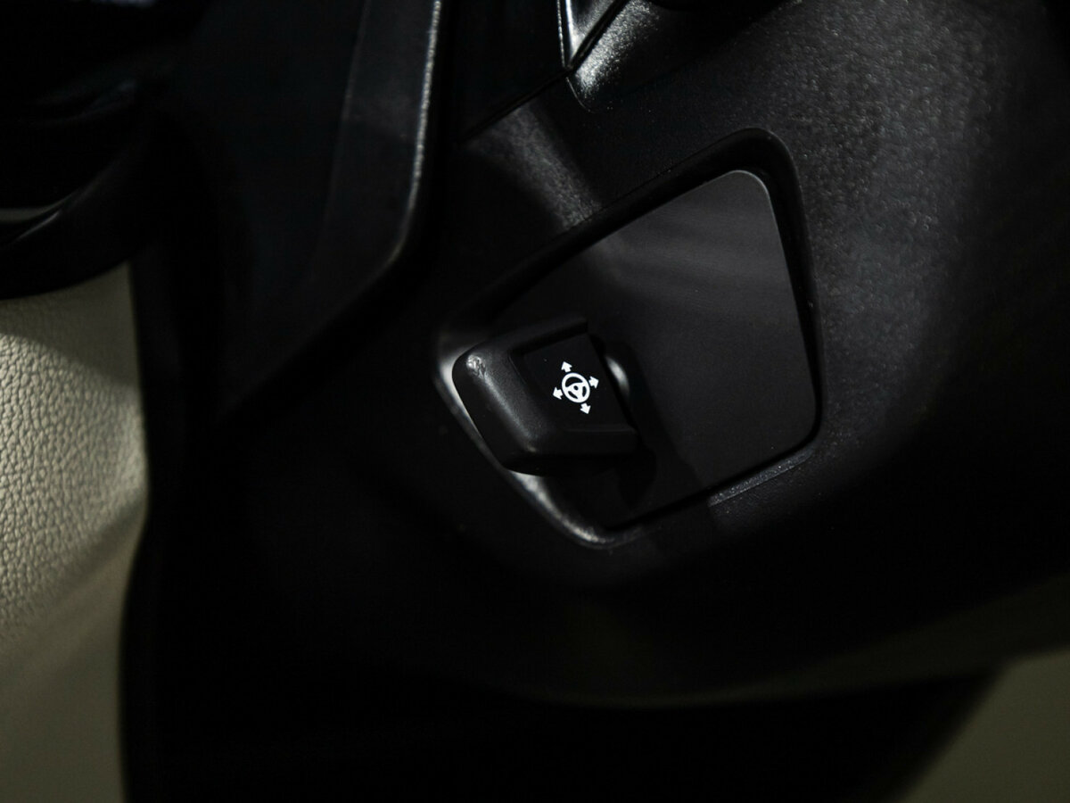 BMW 5 серии 540i xDrive VII (G30/G31/G38) Рестайлинг, 2020 Фото №16