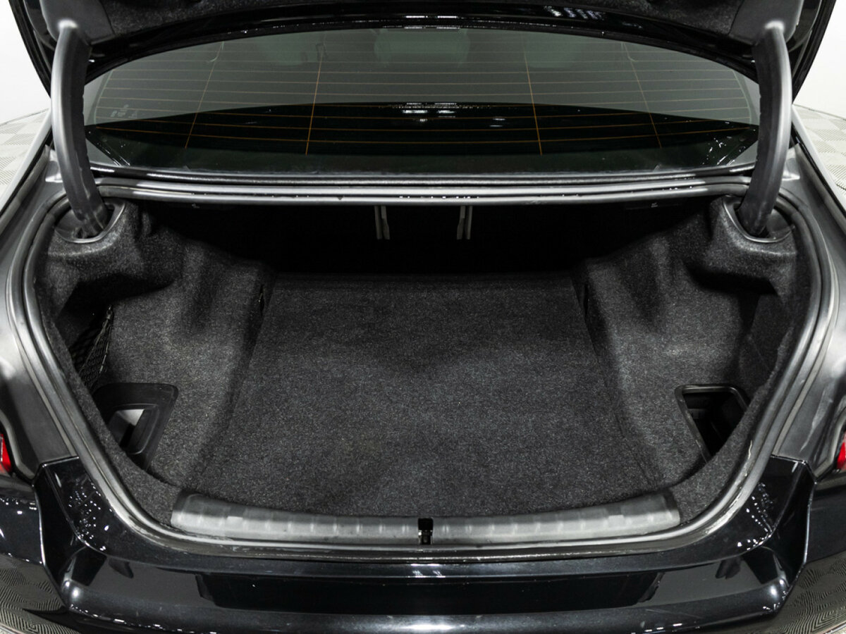 BMW 5 серии 540i xDrive VII (G30/G31/G38) Рестайлинг, 2020 Фото №28