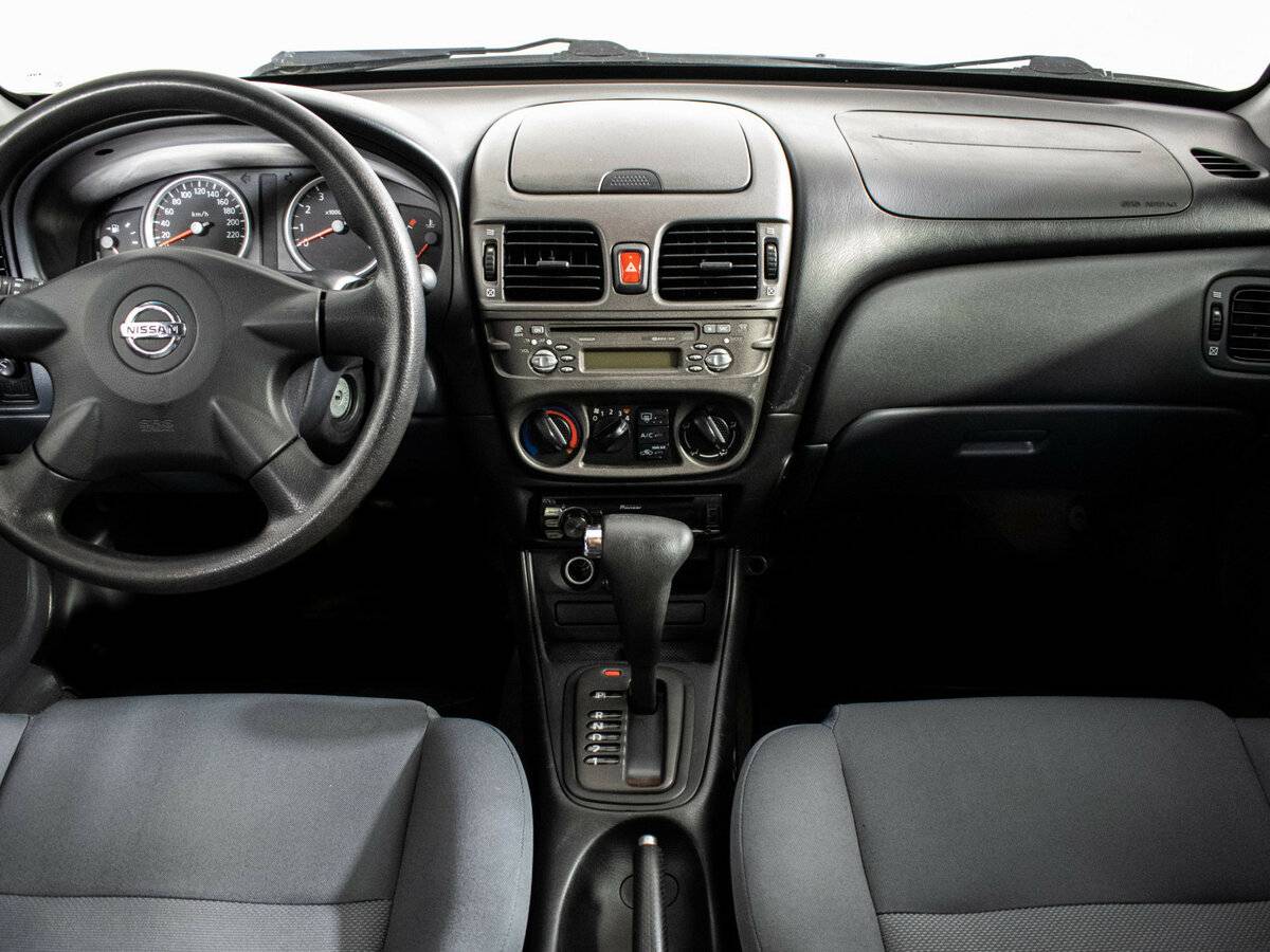 Nissan Almera II (N16) Рестайлинг, 2005 Фото №9