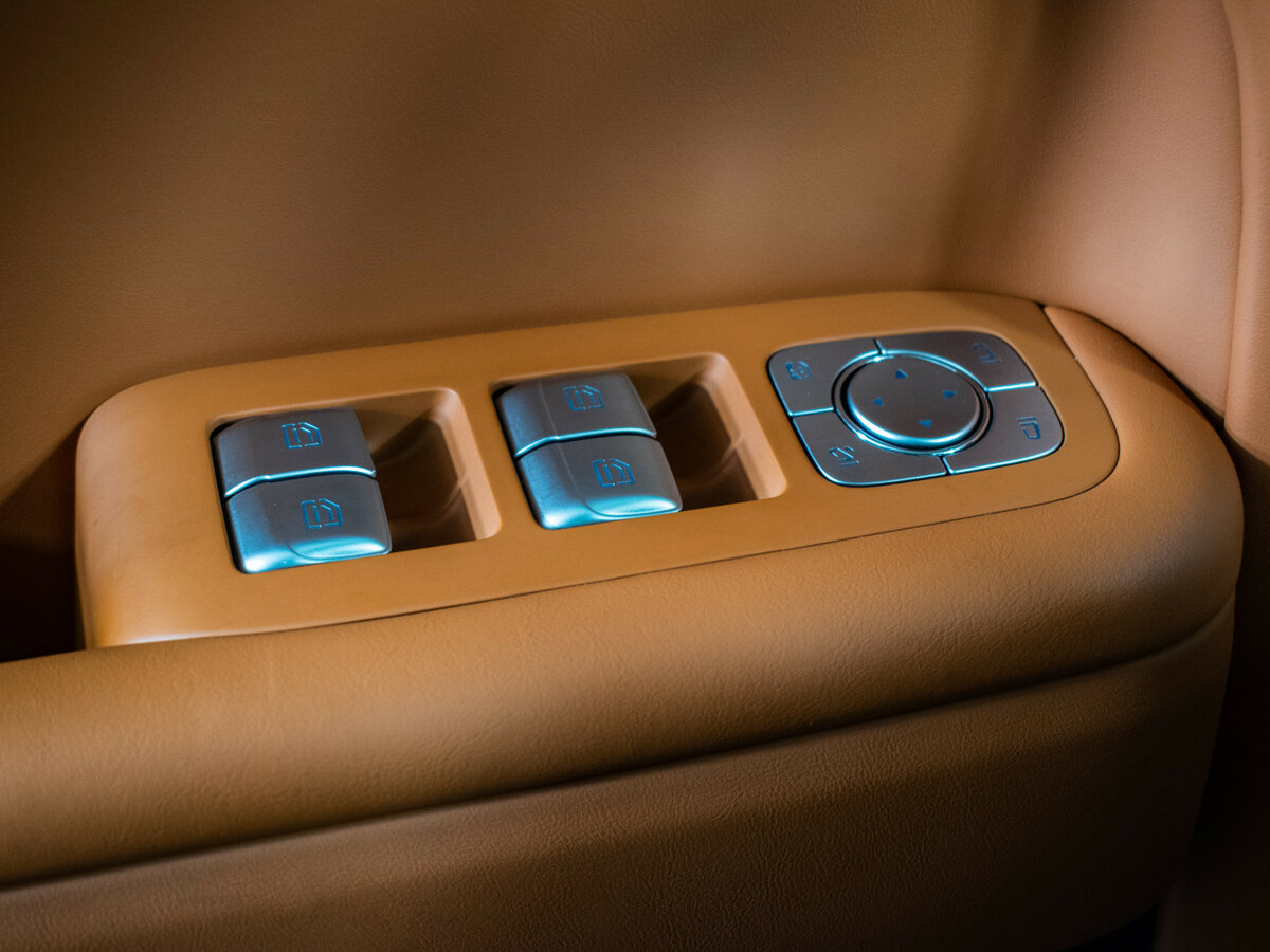 Li Auto (Lixiang) L9 44.5 kWh I, 2023 Фото №25