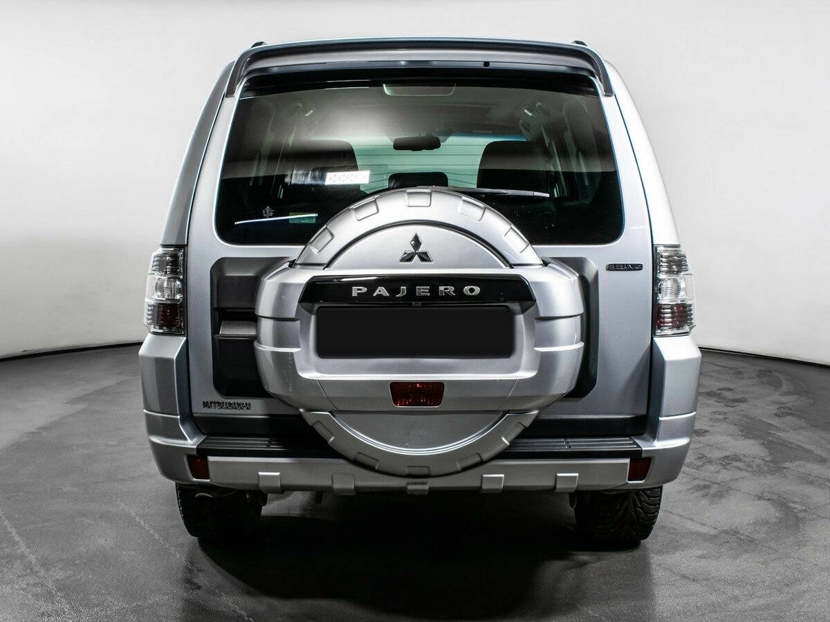 Mitsubishi Pajero IV Рестайлинг 1, 2012 - 68 550 км. | Фото №6