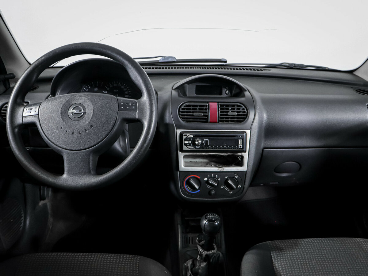 Opel Corsa C Рестайлинг, 2004 Фото №10