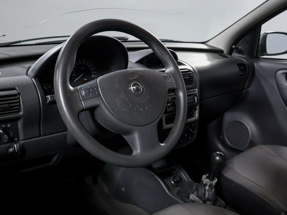 Opel Corsa C Рестайлинг, 2004 Фото №11