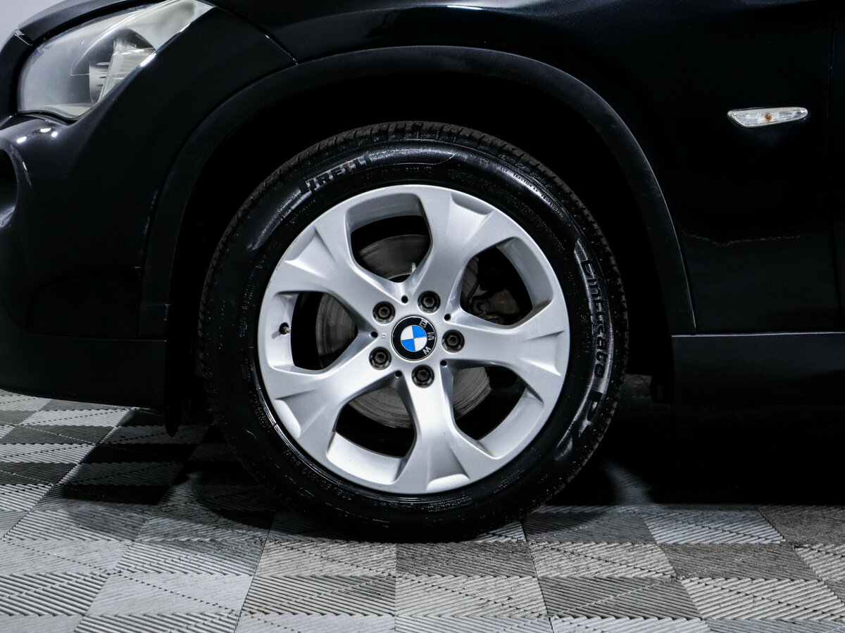 BMW X1 18i I (E84), 2010 Фото №15