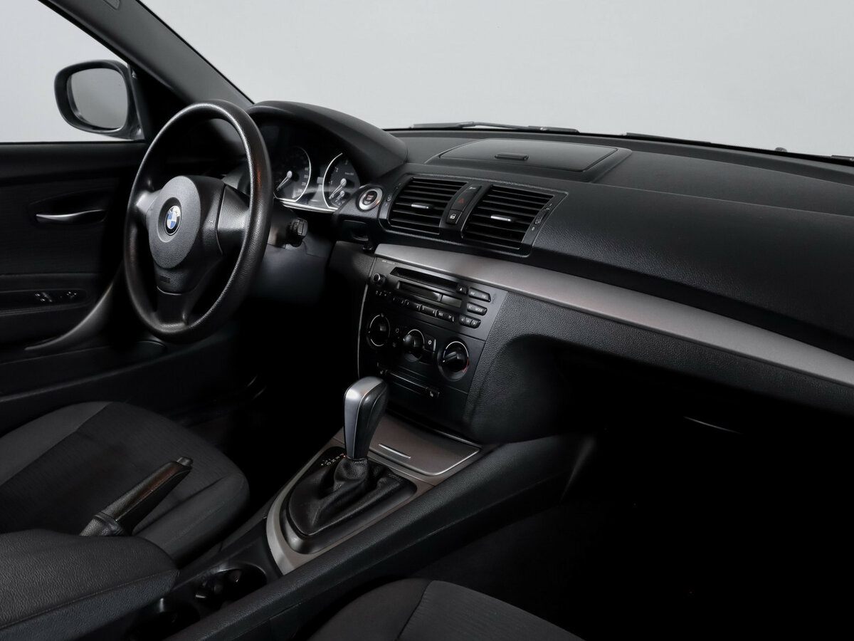 BMW 1 серии 116i I (E81/E82/E87/E88) Рестайлинг, 2011 - 145 000 км. | Фото №7