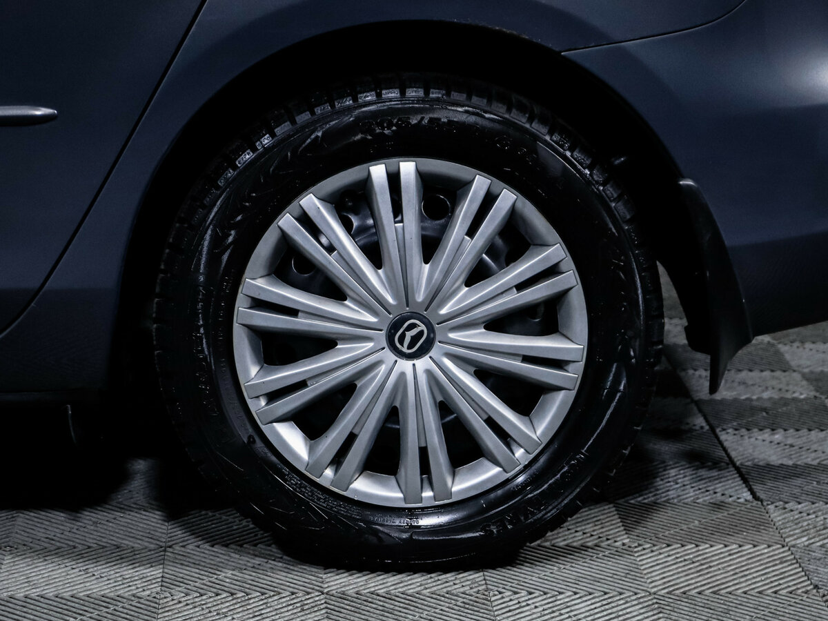 Mazda 3 I (BK) Рестайлинг, 2007 Фото №10