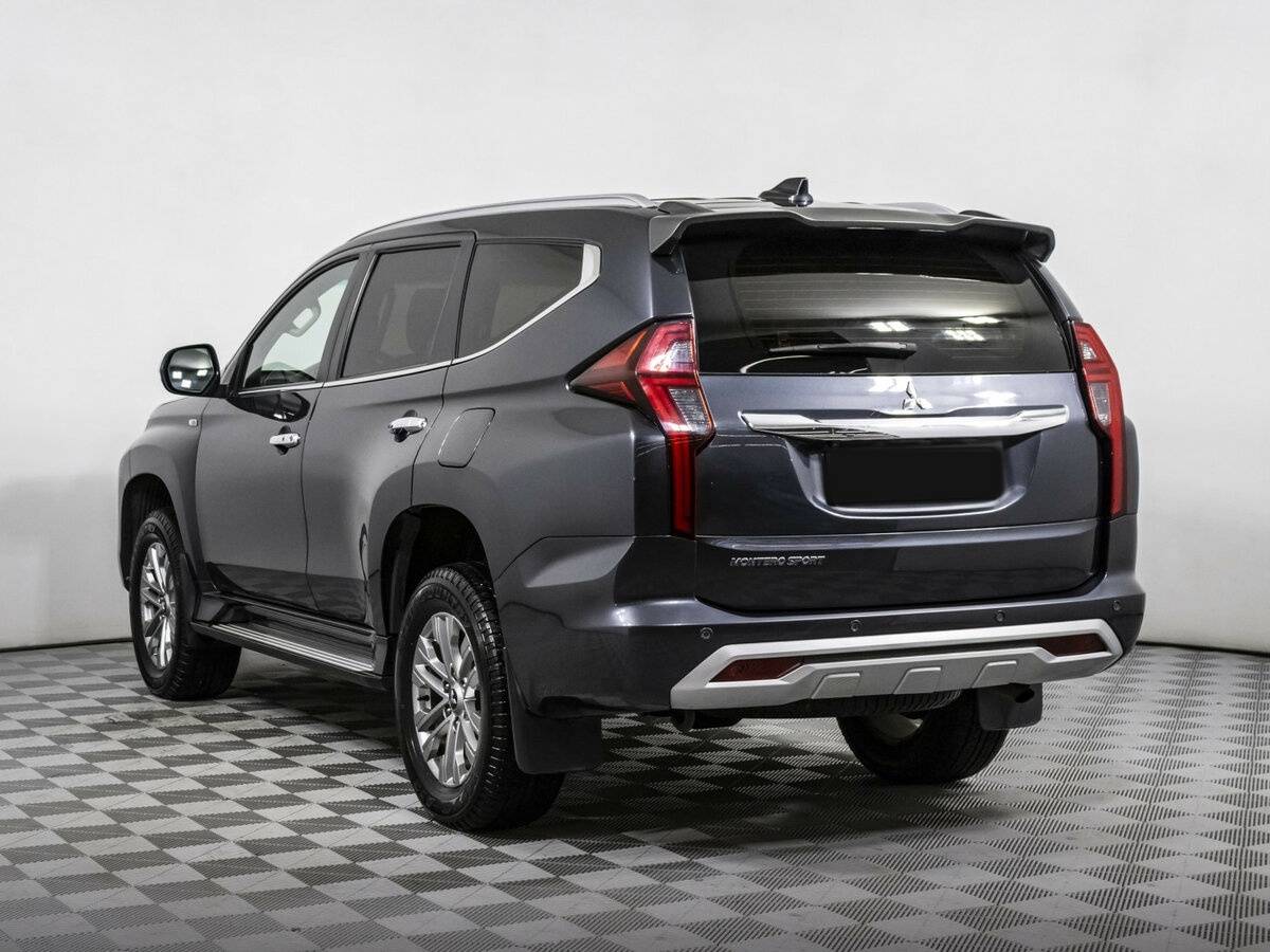 Mitsubishi Montero Sport III Рестайлинг, 2022 Фото №6