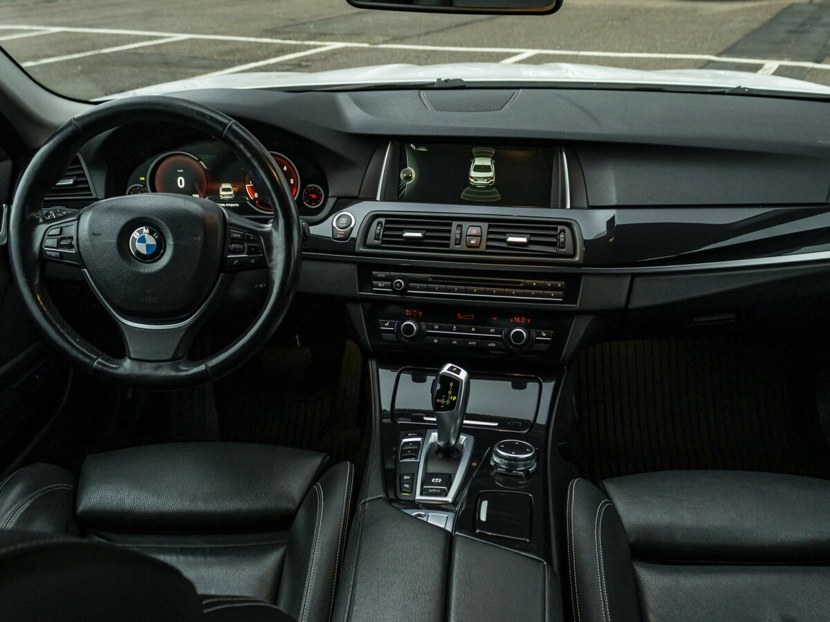 BMW 5 серии 525d xDrive VI (F10/F11/F07) Рестайлинг, 2015 Фото №13