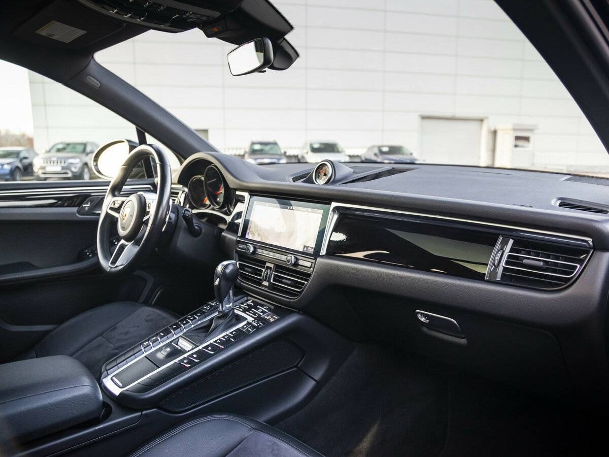 Porsche Macan I Рестайлинг, 2021 Фото №9