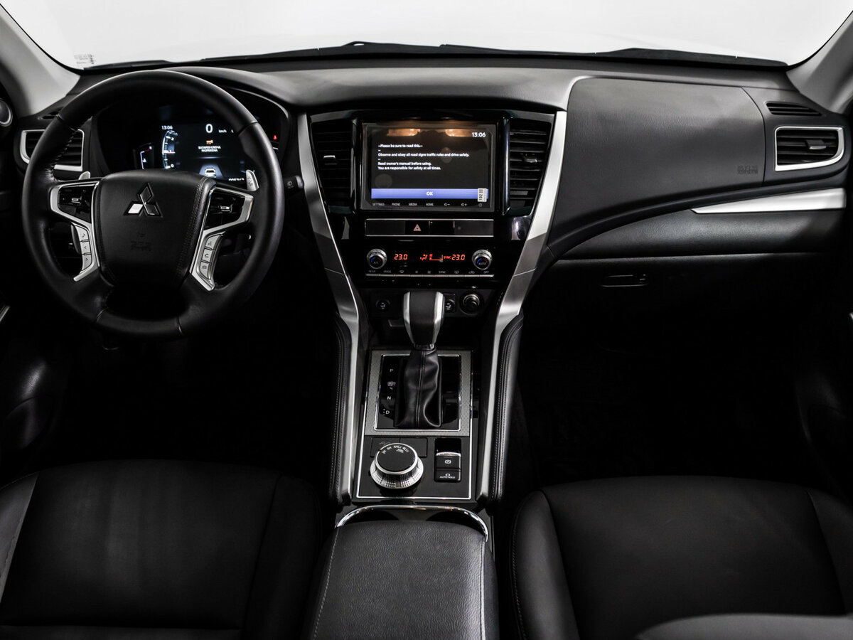 Mitsubishi Montero Sport III Рестайлинг, 2021 Фото №9