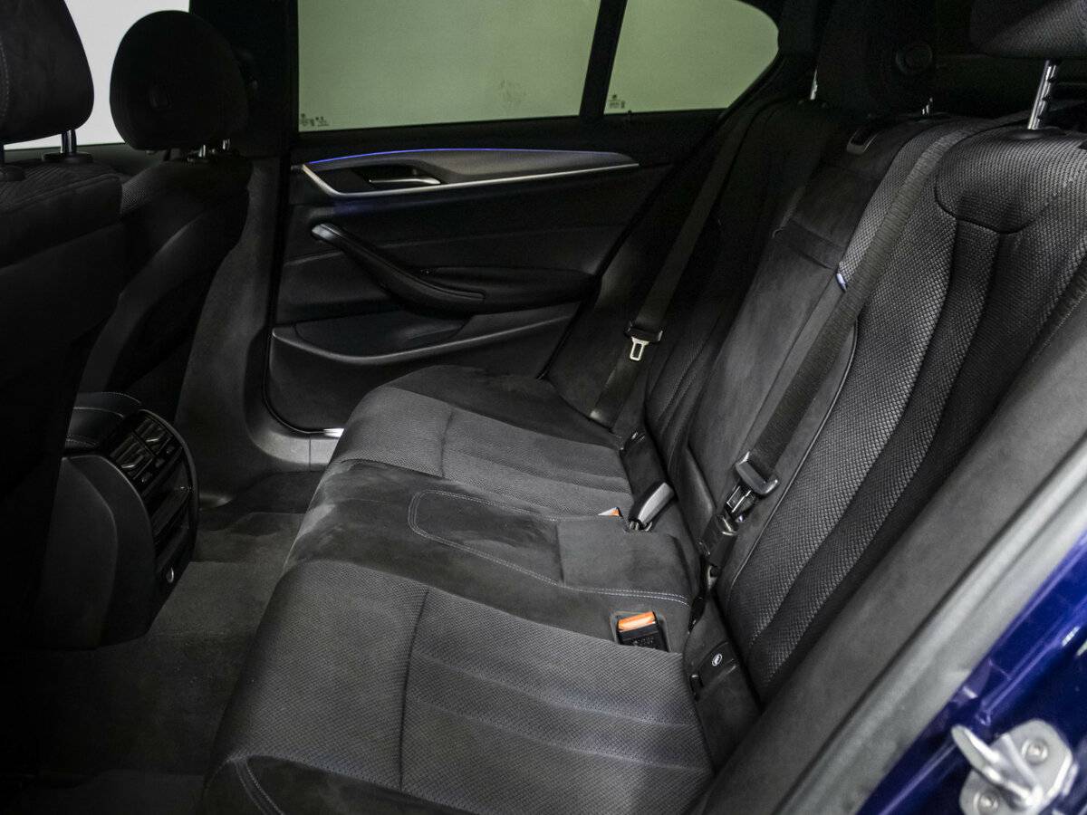 BMW 5 серии 520d xDrive VII (G30/G31/G38), 2018 Фото №13