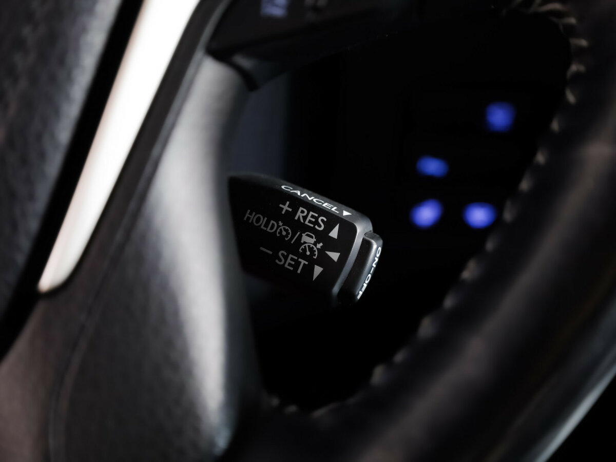 Toyota Land Cruiser Prado 150 Series Рестайлинг 2, 2018 Фото №12