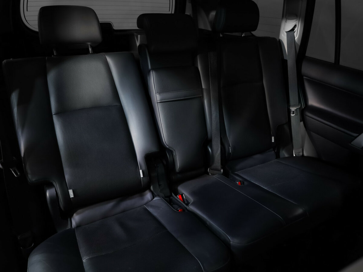 Toyota Land Cruiser Prado 150 Series Рестайлинг 2, 2018 Фото №29