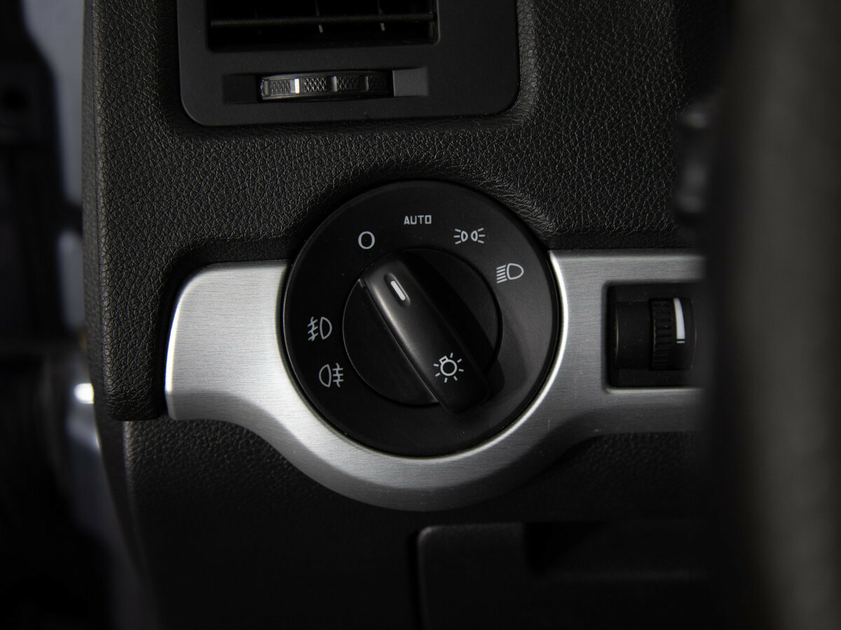 Skoda Octavia RS II Рестайлинг, 2011 Фото №13