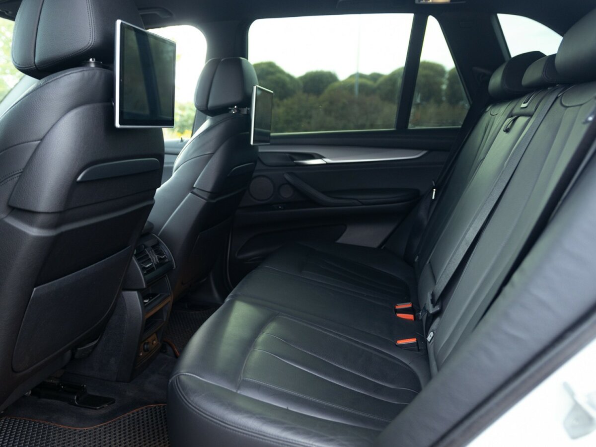 BMW X5 M50d III (F15), 2014 Фото №14