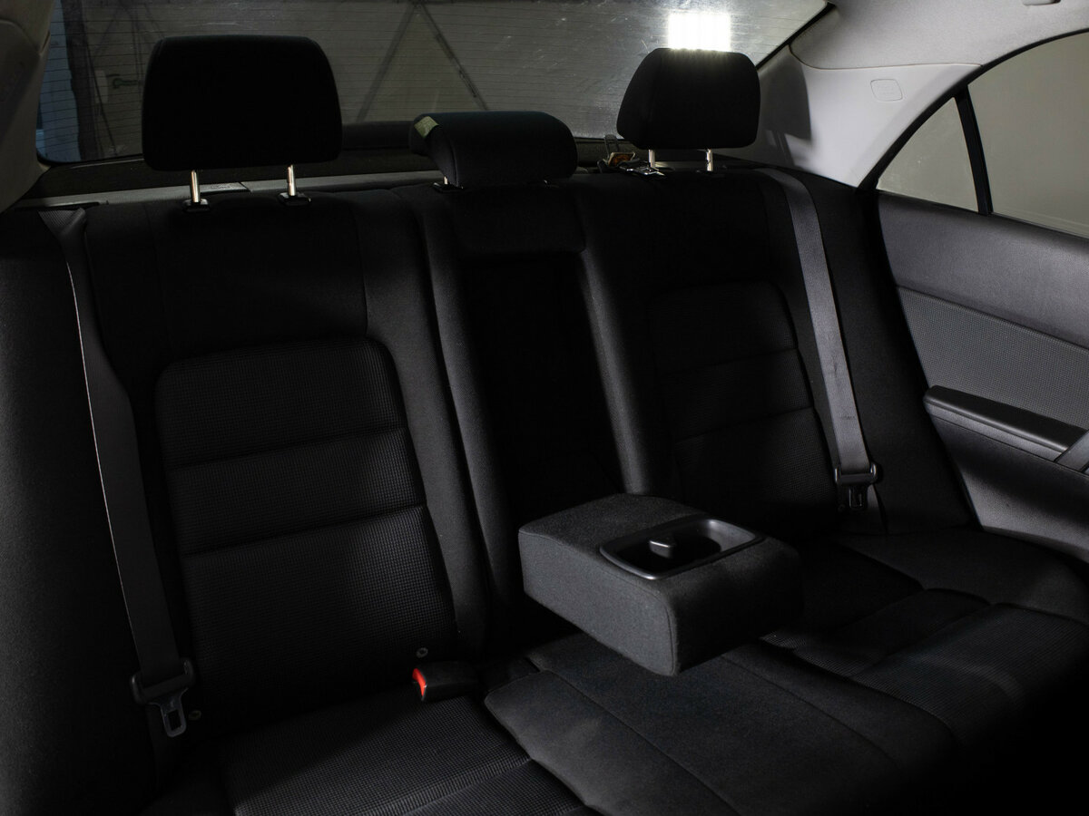 Mazda 6 I (GG) Рестайлинг, 2007 Фото №11