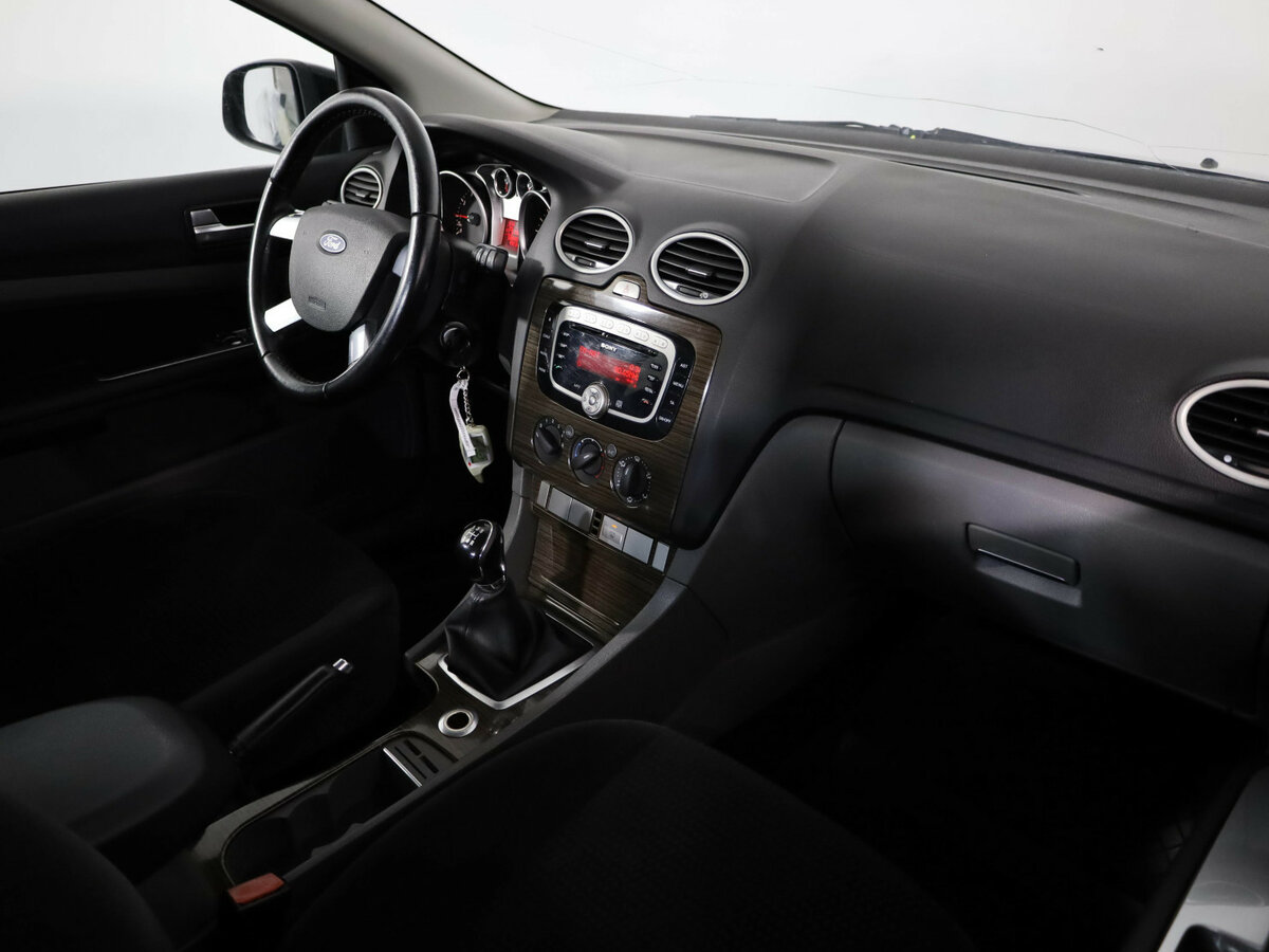 Ford Focus II Рестайлинг, 2009 Фото №15