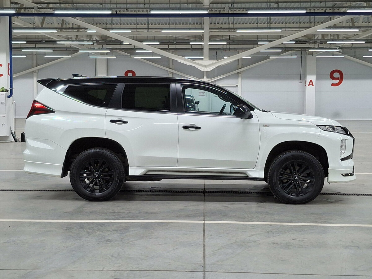 Mitsubishi Montero Sport III Рестайлинг, 2022 - 40 268 км. | Фото №4