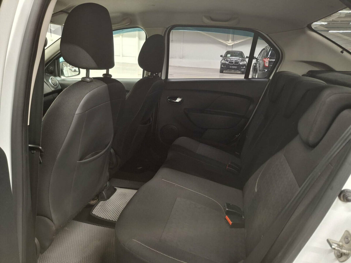 Renault Logan II, 2017 Фото №12