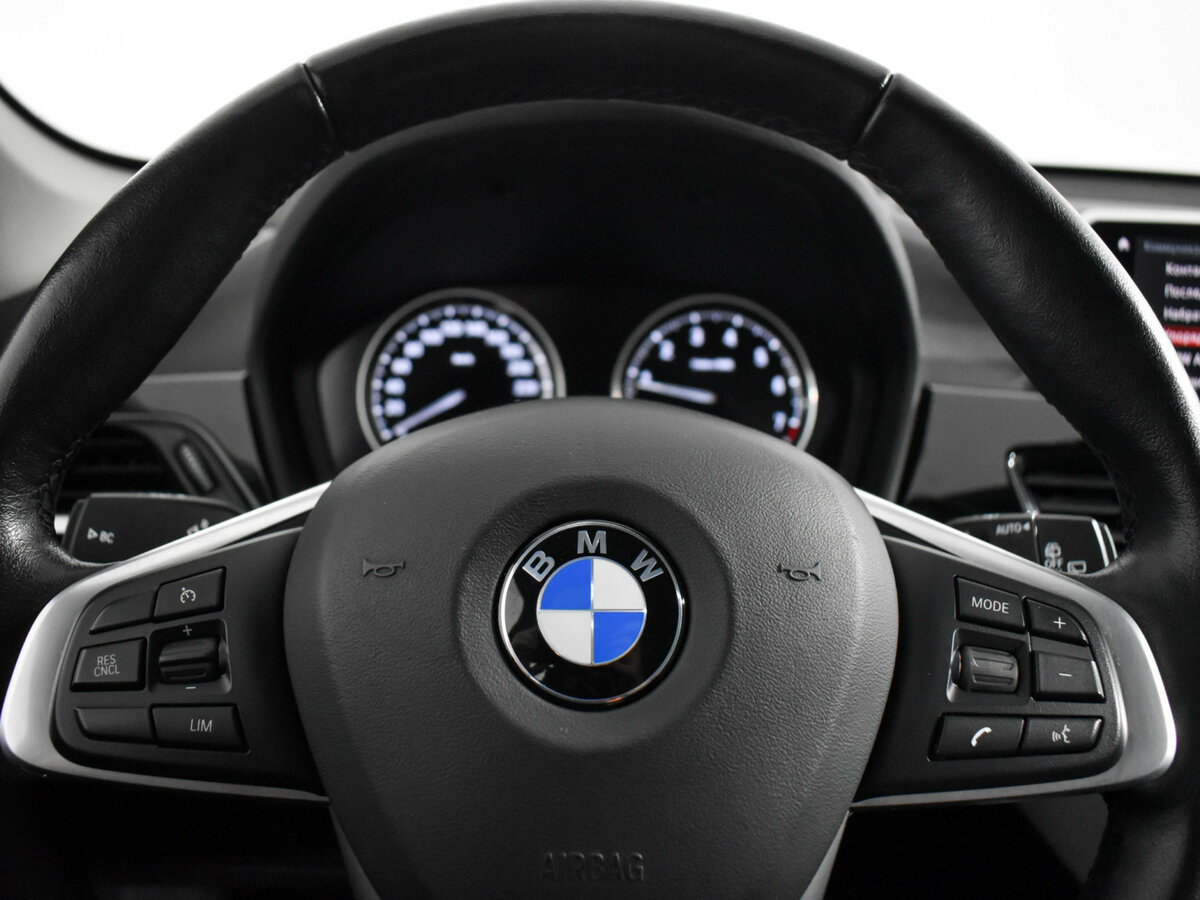 BMW X1 20i xDrive II (F48) Рестайлинг, 2021 Фото №15