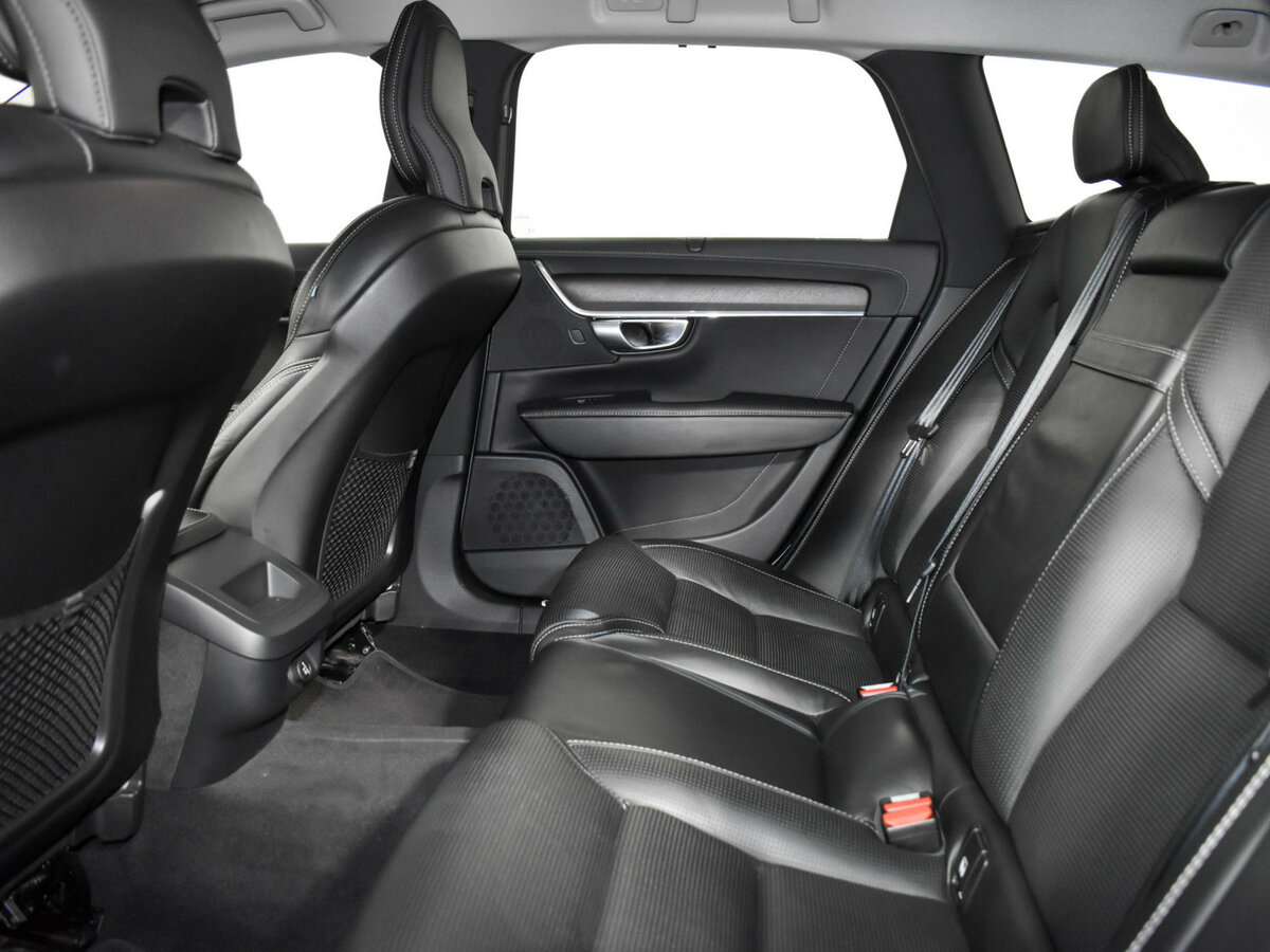 Volvo V90 Cross Country I, 2019 Фото №13