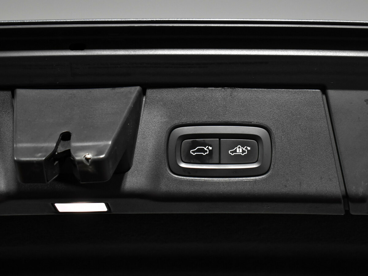 Volvo V90 Cross Country I, 2019 Фото №21