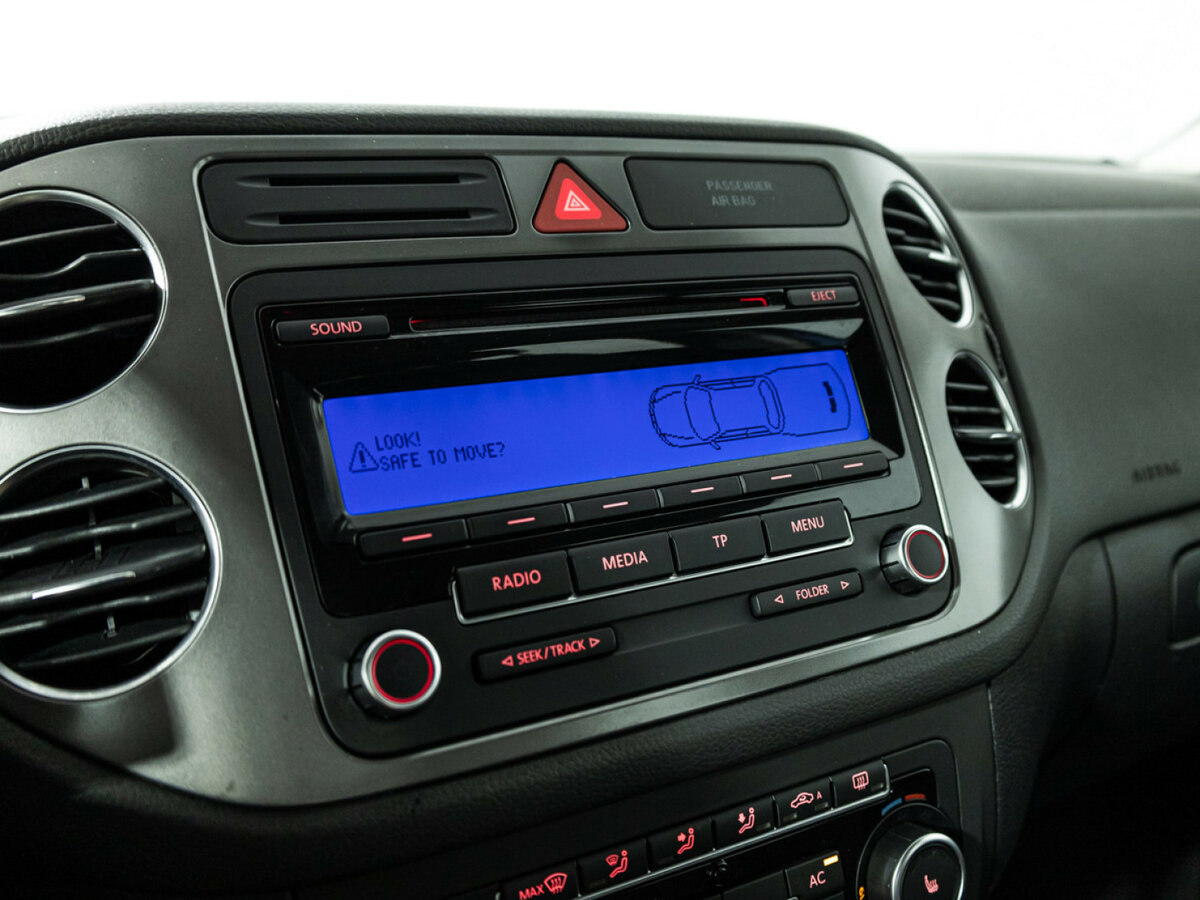 Volkswagen Tiguan I, 2011 Фото №15