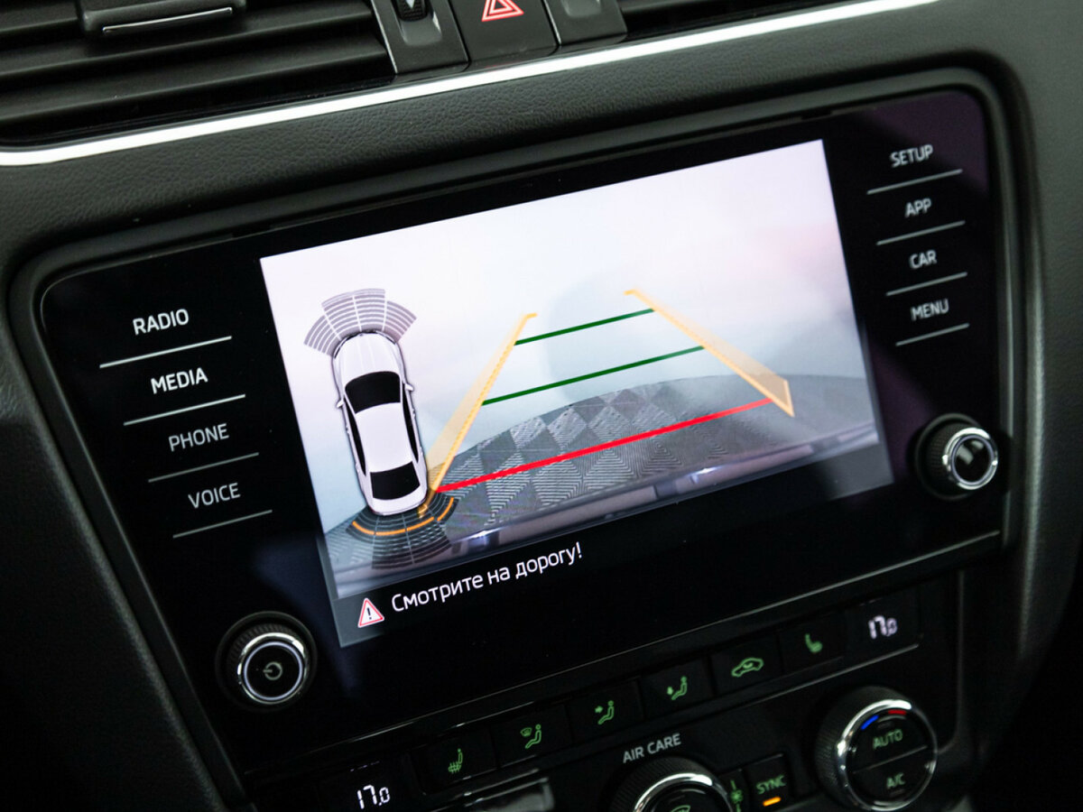 Skoda Octavia III (A7) Рестайлинг, 2017 Фото №15