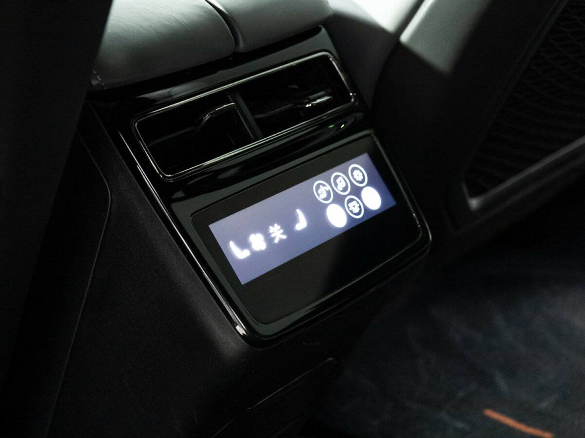 Zeekr 001 100 kWh I, 2023 Фото №21