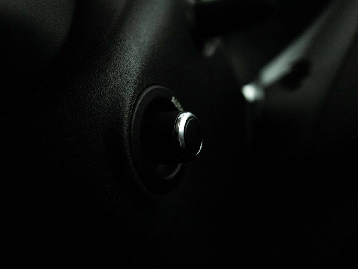 Jaguar XE I, 2015 Фото №21