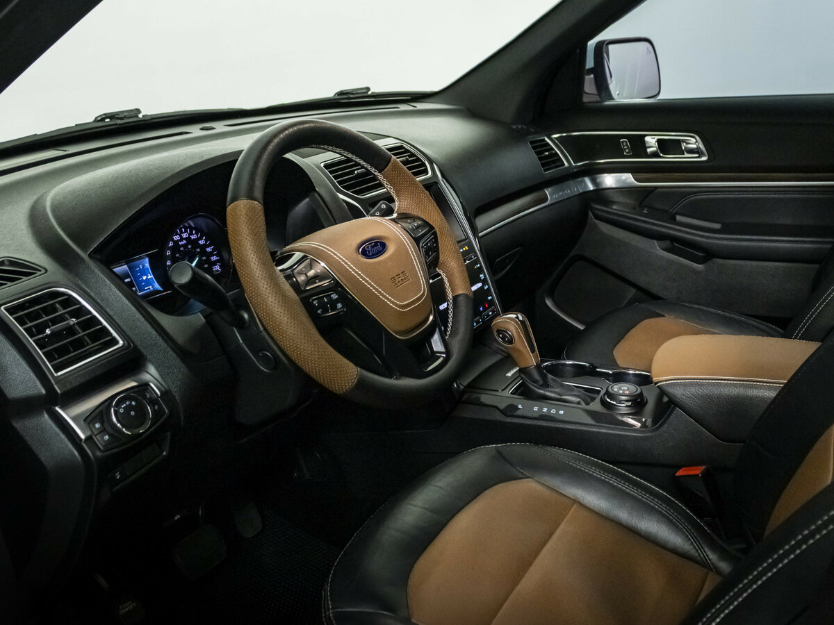 Ford Explorer V Рестайлинг 2, 2018 Фото №9