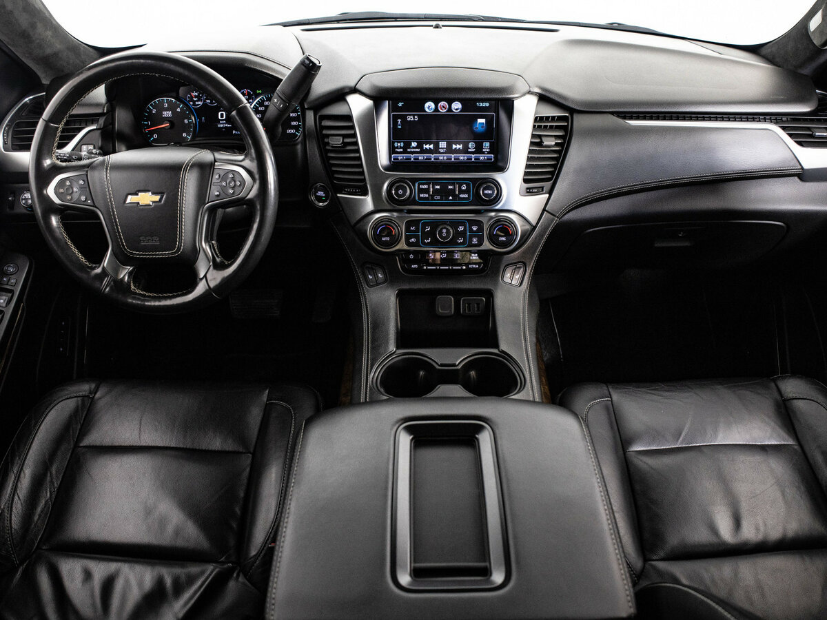 Chevrolet Tahoe IV, 2019 Фото №10