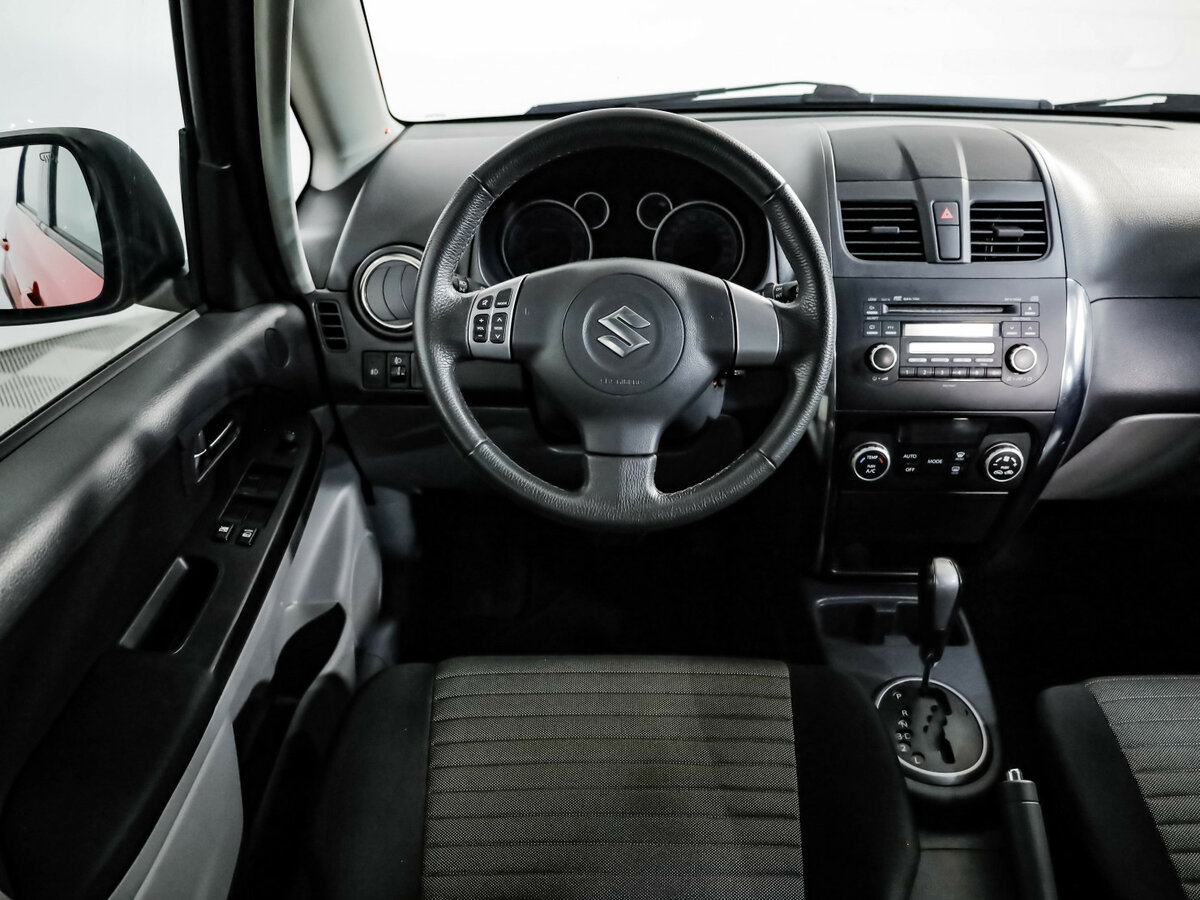 Suzuki SX4 I (Classic) Рестайлинг, 2011 Фото №7