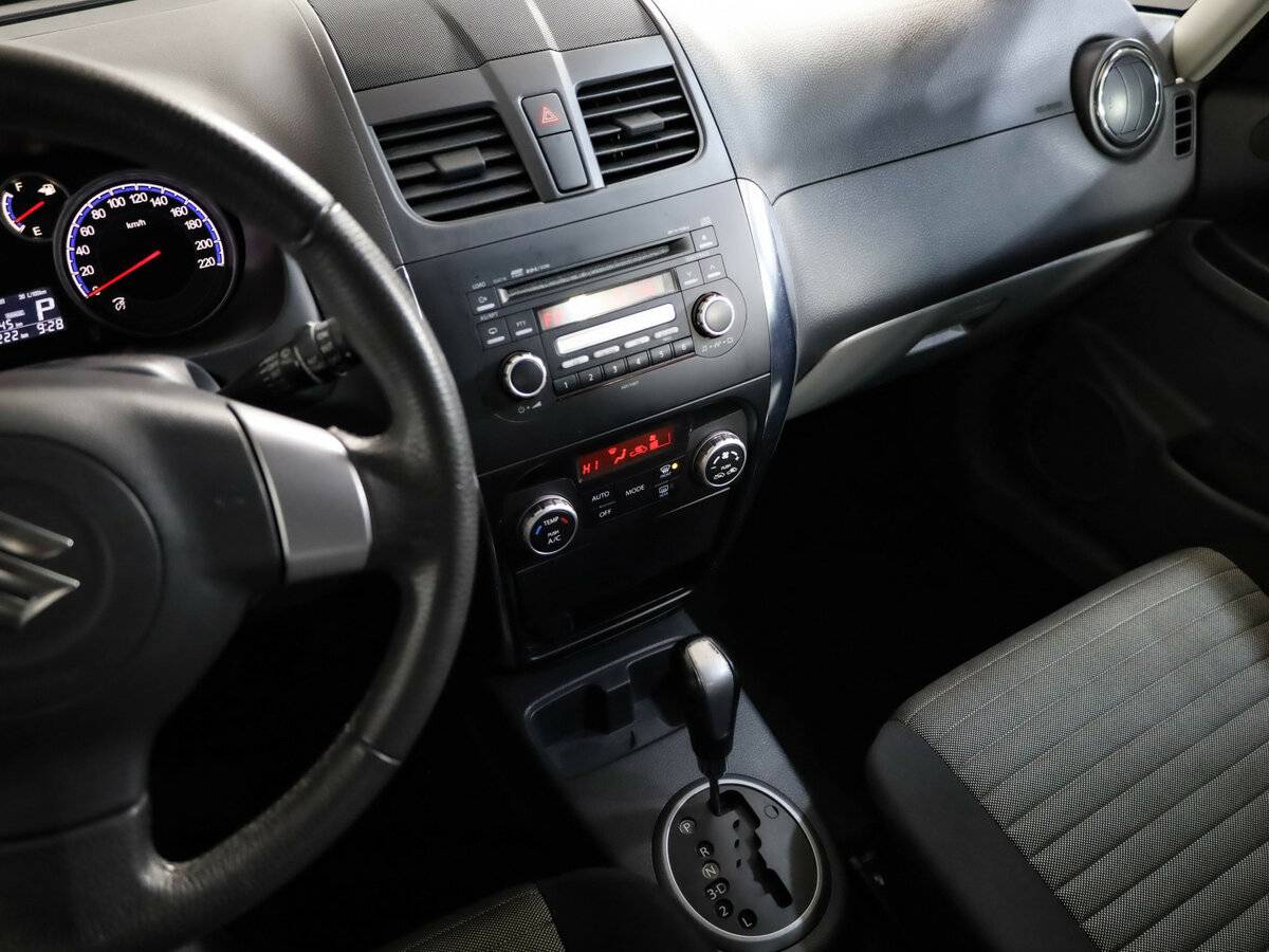 Suzuki SX4 I (Classic) Рестайлинг, 2011 Фото №14