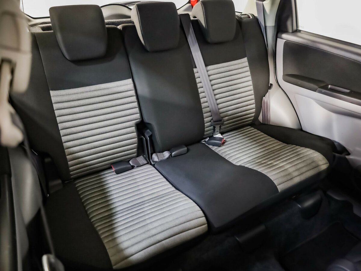 Suzuki SX4 I (Classic) Рестайлинг, 2011 Фото №19