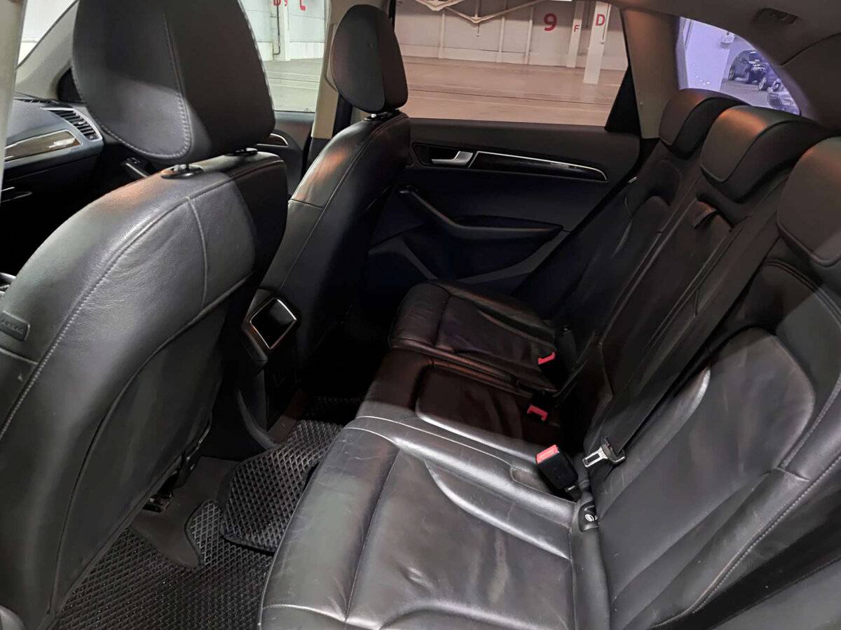 Audi Q5 I (8R), 2011 Фото №12