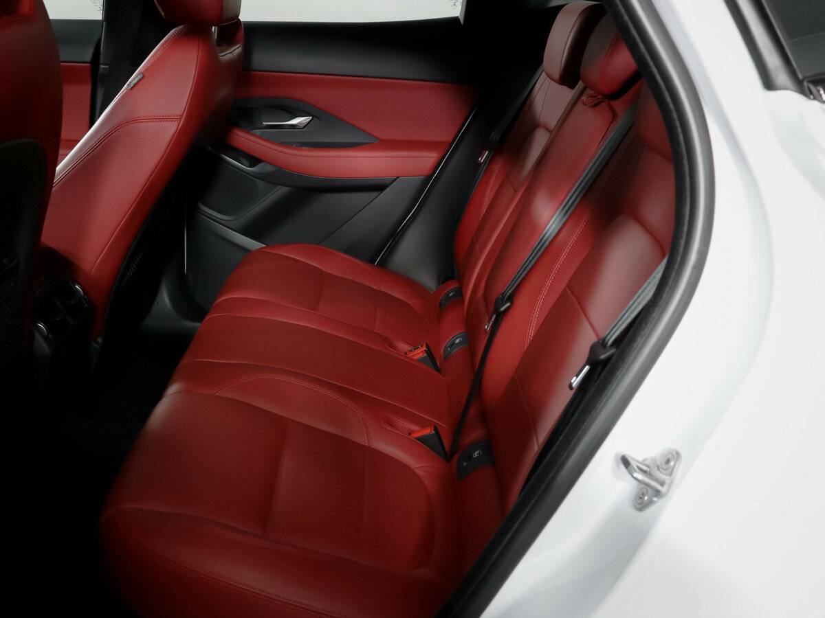 Jaguar E-Pace I, 2019 Фото №10