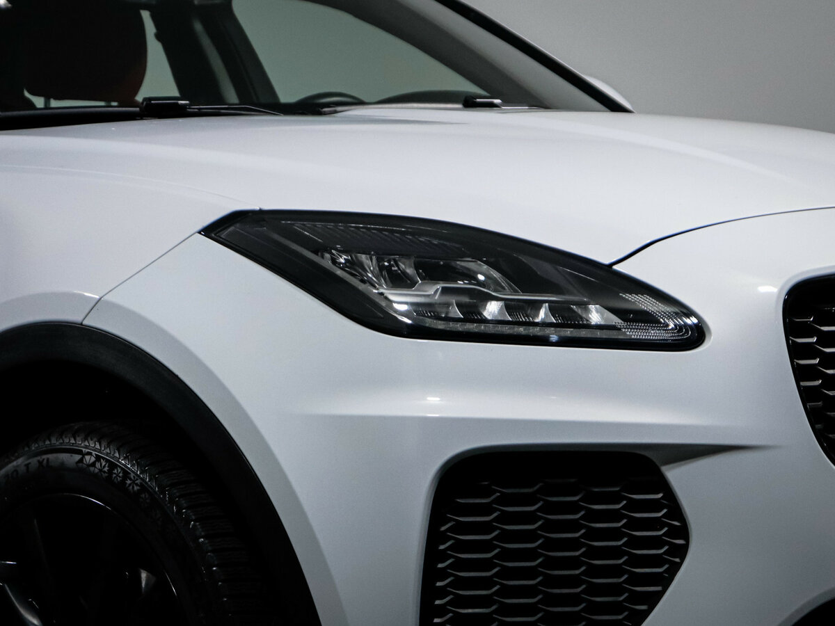 Jaguar E-Pace I, 2019 Фото №16