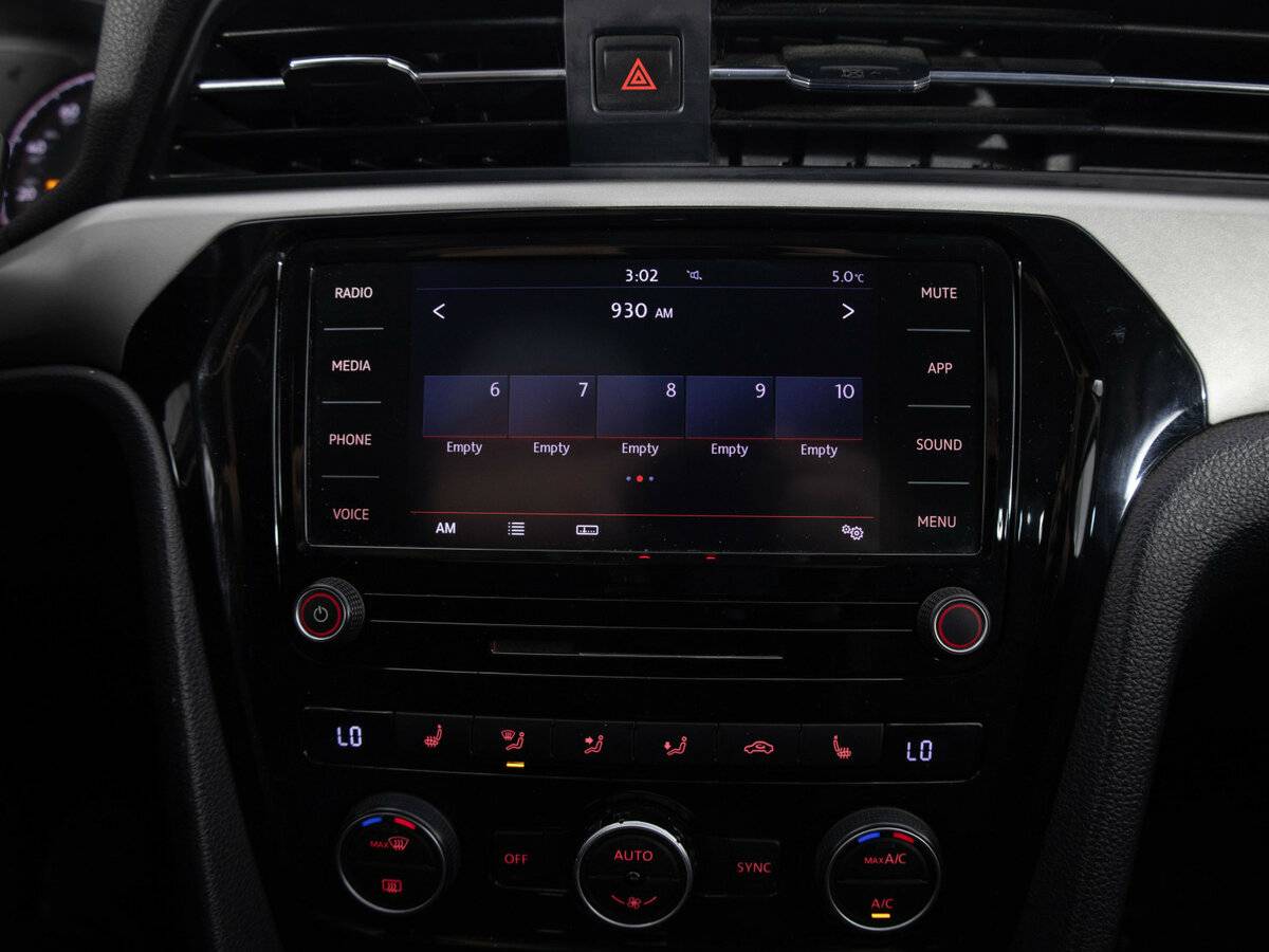 Volkswagen Passat (North America and China) II (NA Market), 2020 Фото №12