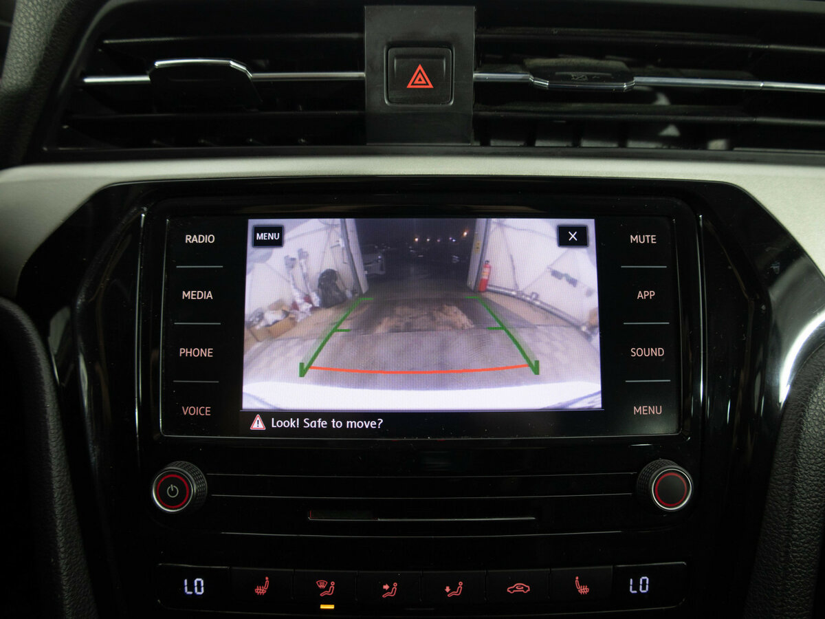 Volkswagen Passat (North America and China) II (NA Market), 2020 Фото №13