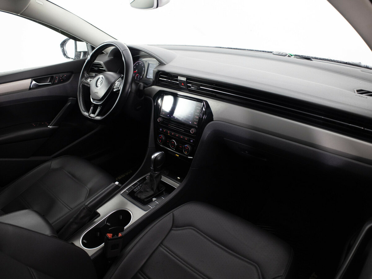 Volkswagen Passat (North America and China) II (NA Market), 2020 Фото №16